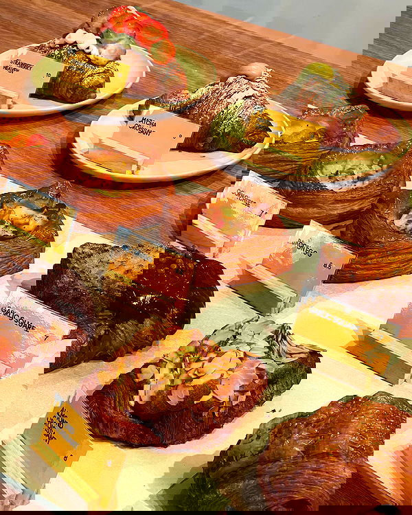 allygravemade image ~ Altpins