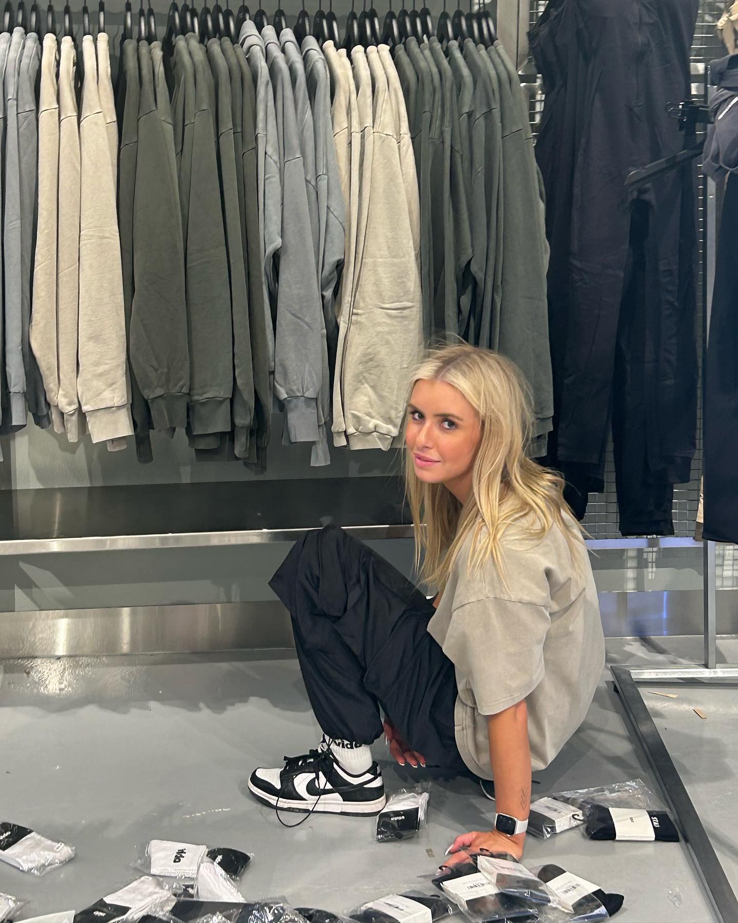 allygravemade instagram image archive image