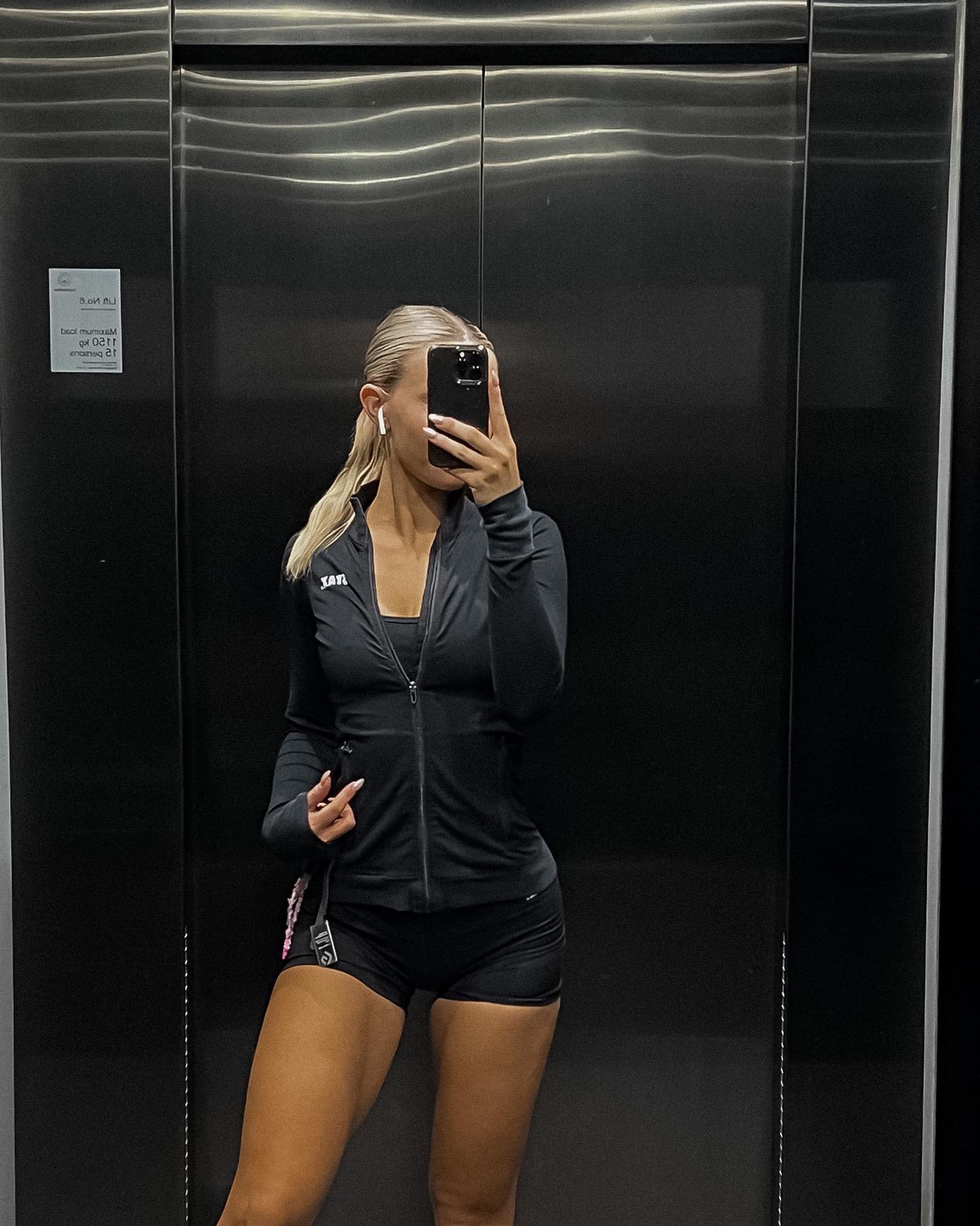 allygravemade instagram image archive image