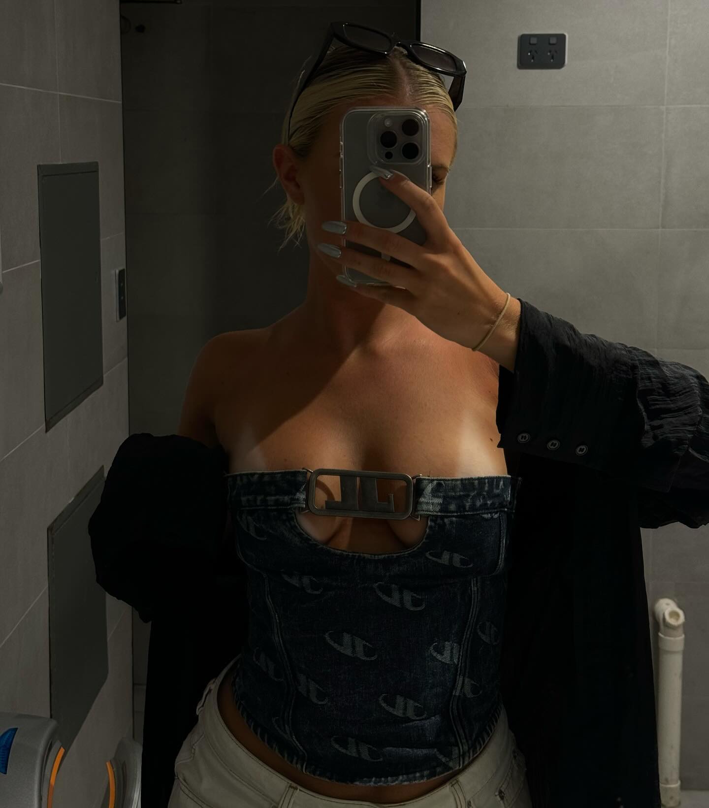 allygravemade instagram image archive image