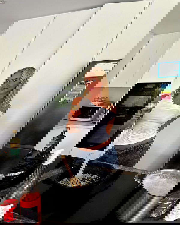 allygravemade image ~ Altpins