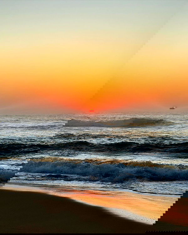 allygravemade image ~ Altpins