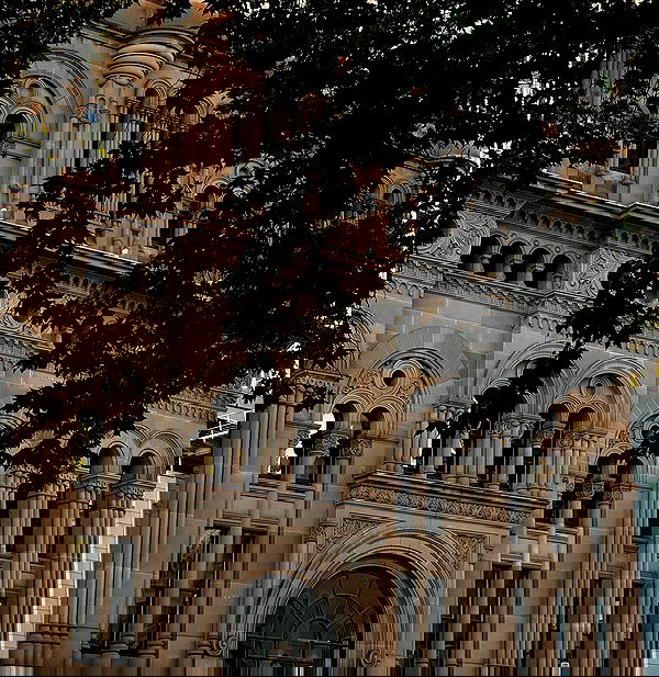 allygravemade image ~ Altpins