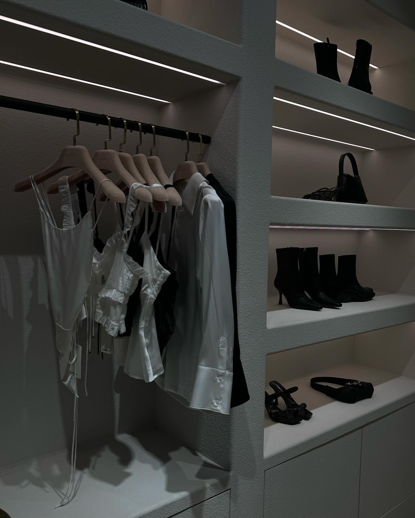 allygravemade instagram image archive image