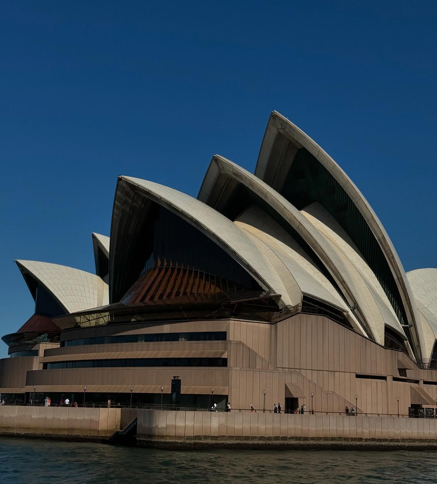 allygravemade instagram image archive image