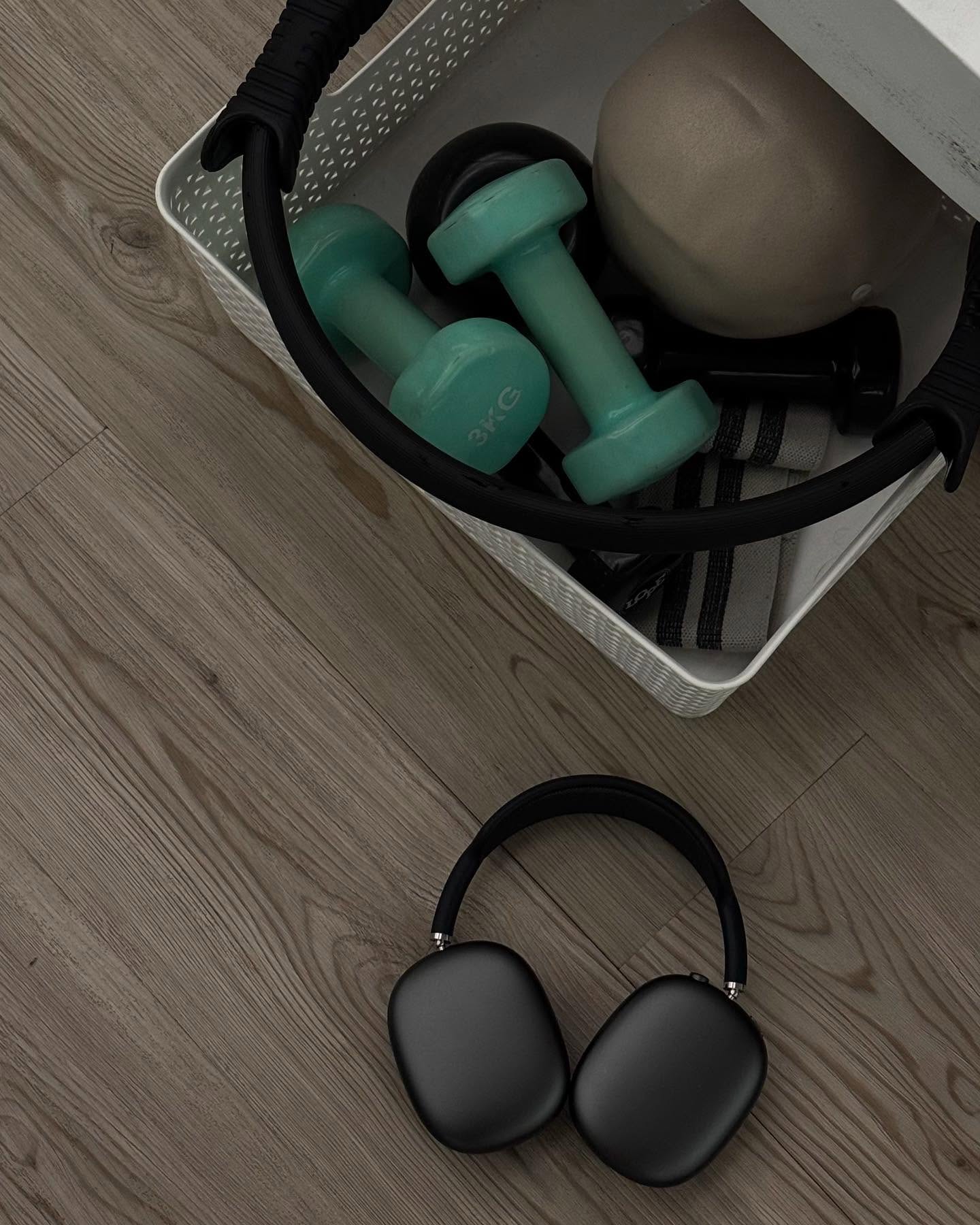 allygravemade instagram image archive image