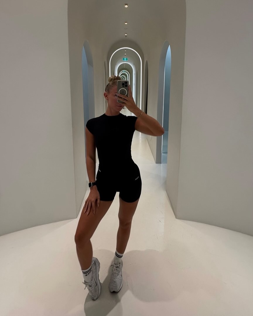 allygravemade instagram image archive image