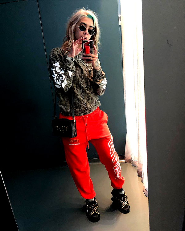 allylotti instagram image archive image