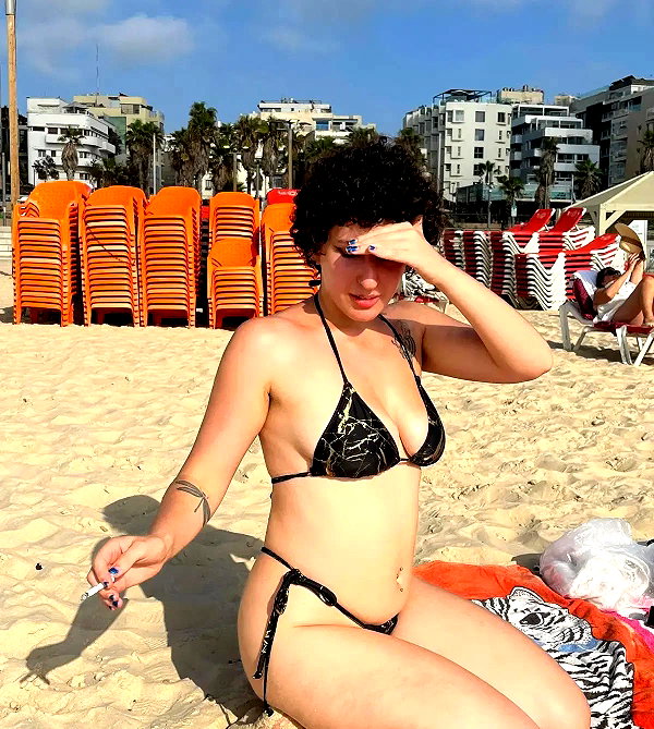 alma.almog instagram image archive image