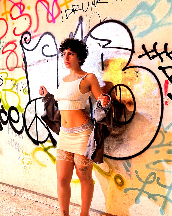 alma.almog instagram image archive image