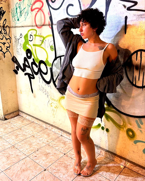 alma.almog instagram image archive image