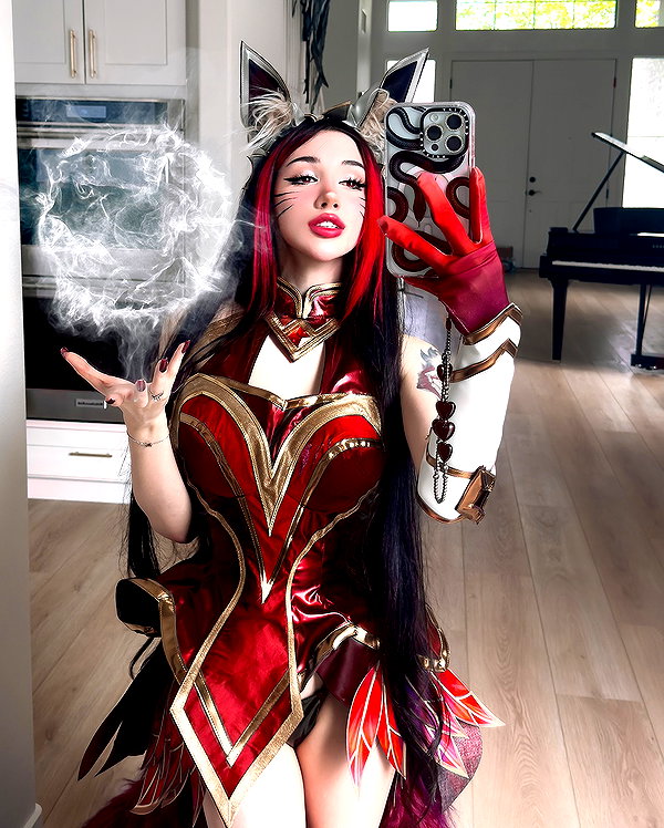 alyri_tv instagram image archive image