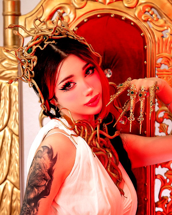 alyri_tv instagram image archive image