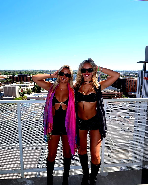 alyssa.lukens instagram image archive image