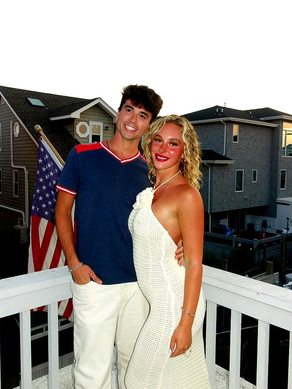 alyssa.lukens instagram image archive image