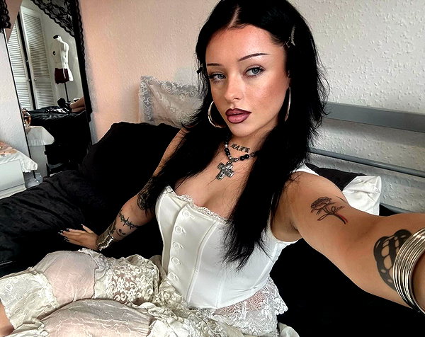 amberxswain instagram image archive image