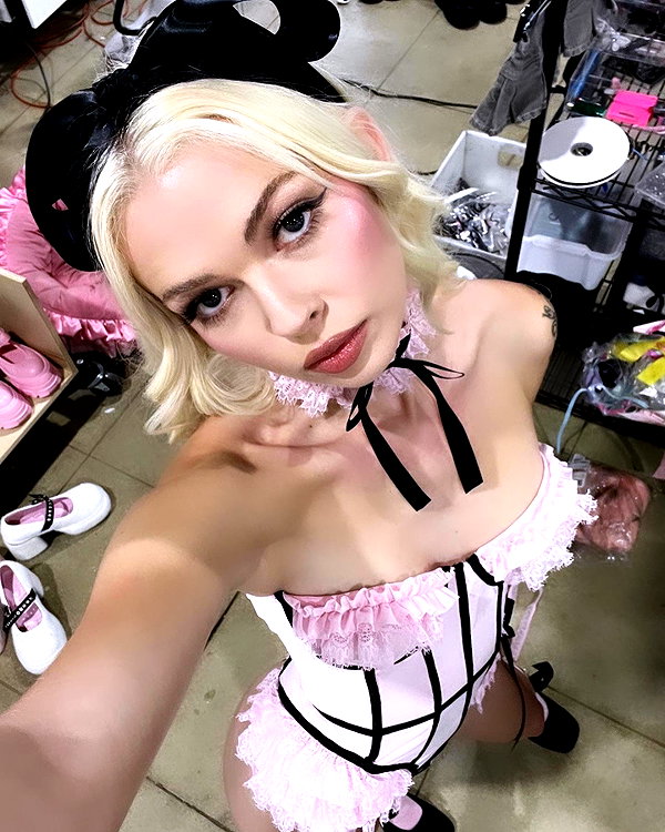 amellliiaa instagram image archive image