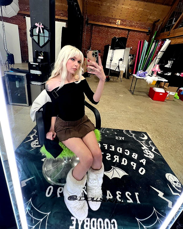 amellliiaa instagram image archive image