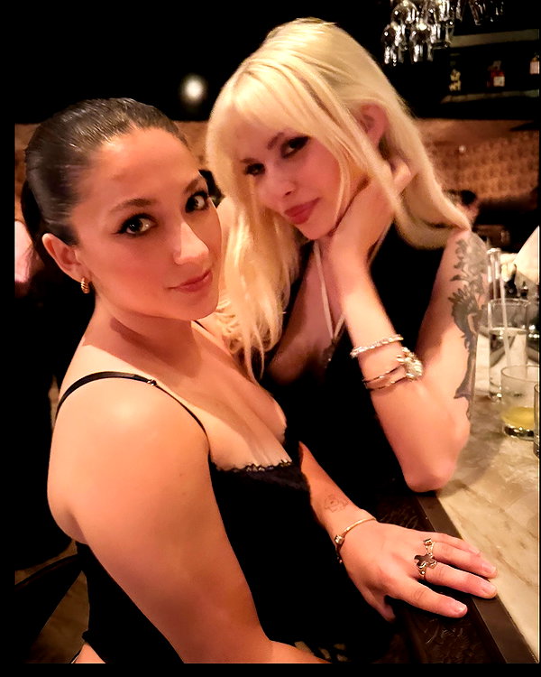amellliiaa instagram image archive image