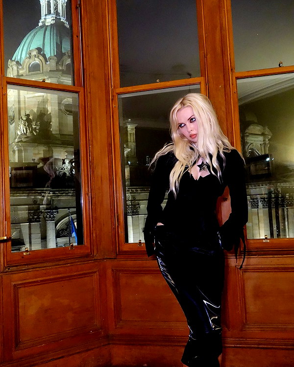 amellliiaa instagram image archive image