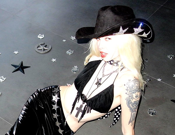 amellliiaa instagram image archive image