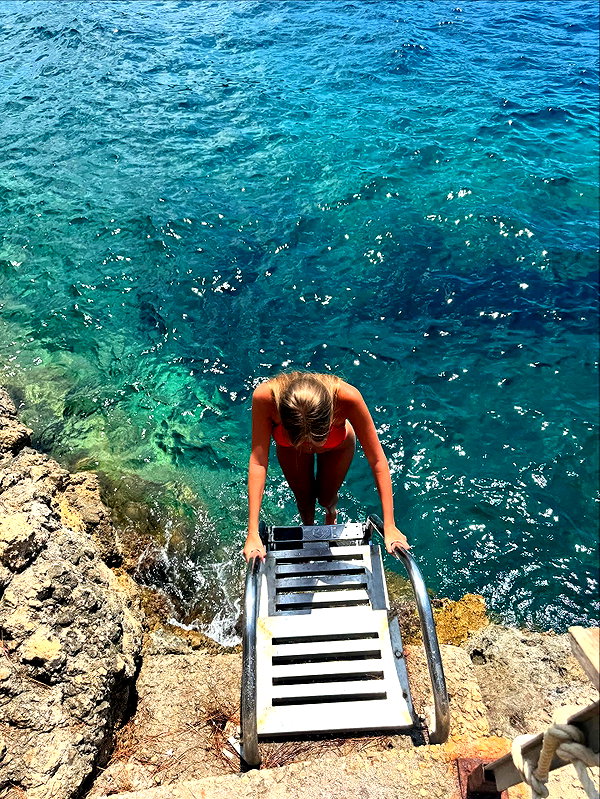 amit.yaron instagram image archive image