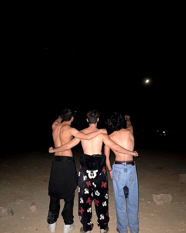 amyeett instagram image archive image