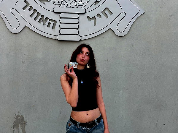 amyeett instagram image archive image
