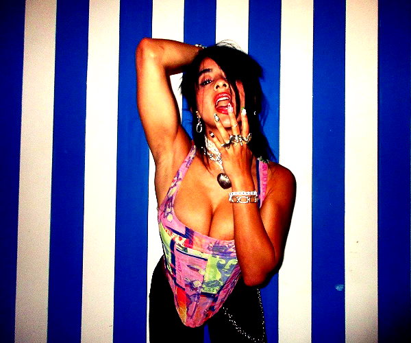 anadelreyyy anadelreyyy archive image