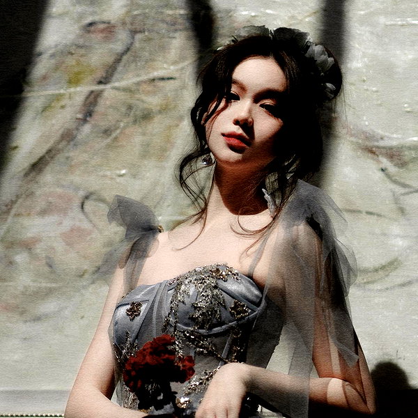 angelina.zhq instagram image archive image