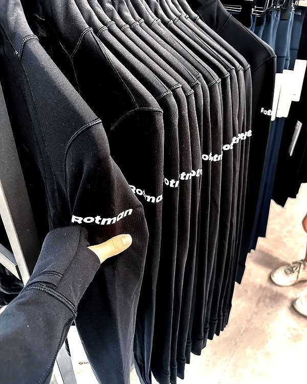 angelina.zhq instagram image archive image