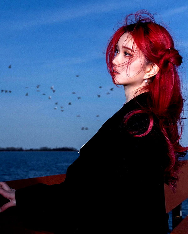 angelina.zhq instagram image archive image