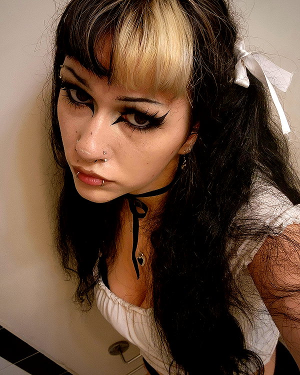 angelluvkittyx angelluvkittyx archive image