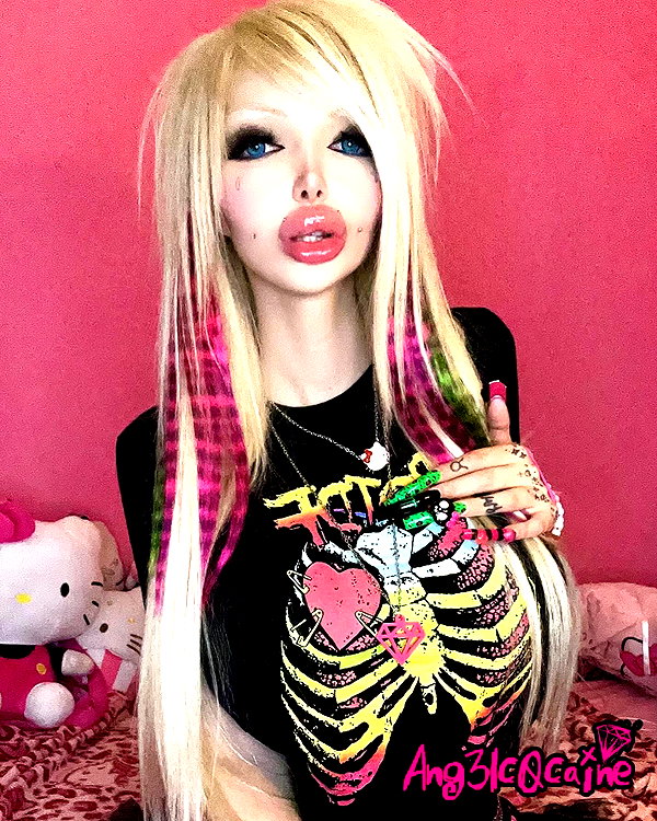 angelwingswaifu instagram image archive image