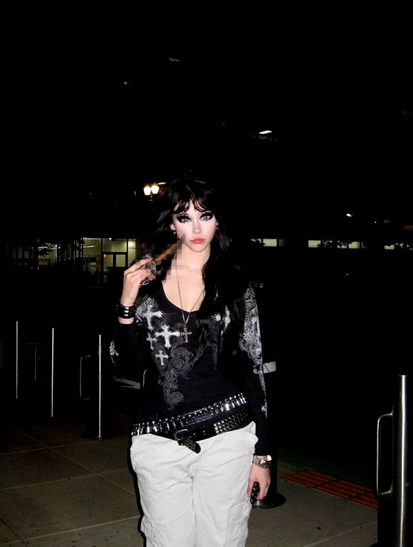 angxl.sky instagram image archive image