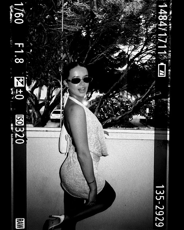 anika.wicks instagram image archive image