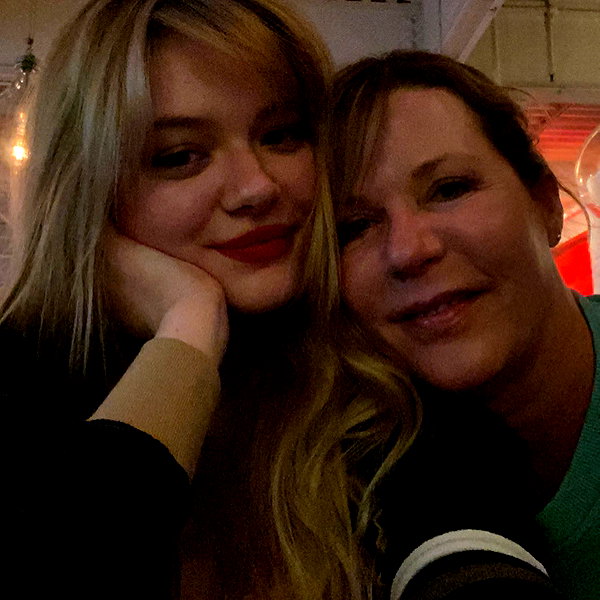 anika_braun__ instagram image archive image