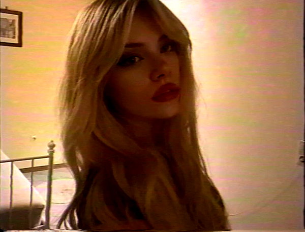 anika_braun__ instagram image archive image