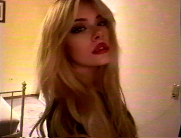 anika_braun__ instagram image archive image