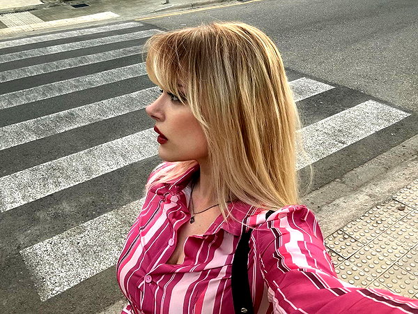 anika_braun__ instagram image archive image
