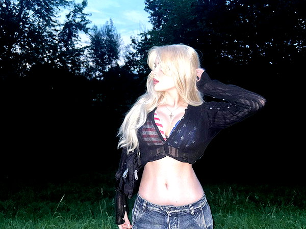anika_braun__ anika_braun__ archive image
