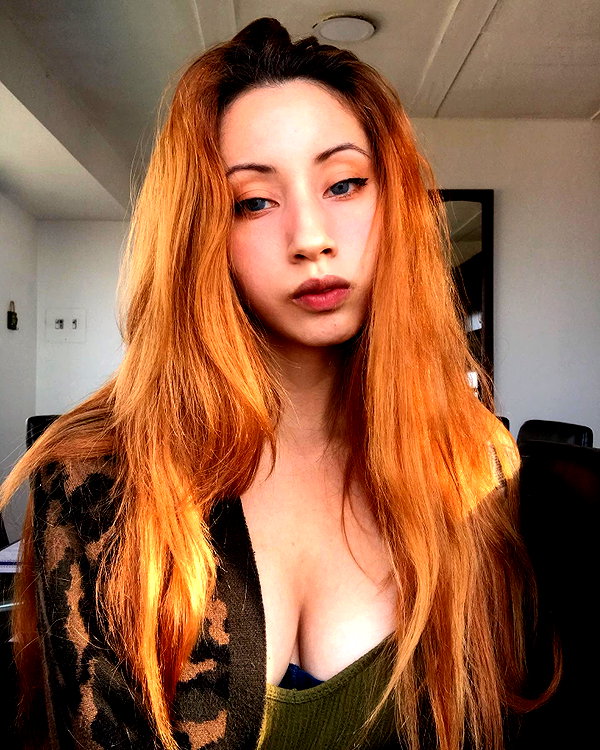 annaliese_bach instagram image archive image