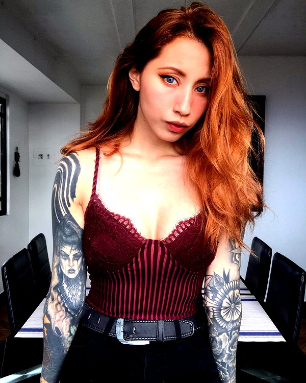 annaliese_bach instagram image archive image