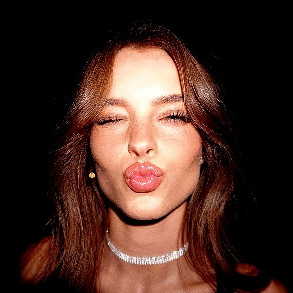 annazak12 instagram image archive image