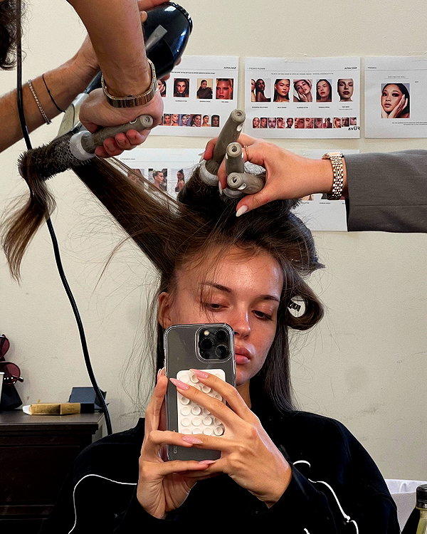 annazak12 instagram image archive image