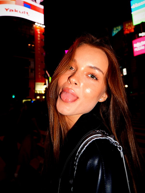 annazak12 instagram image archive image