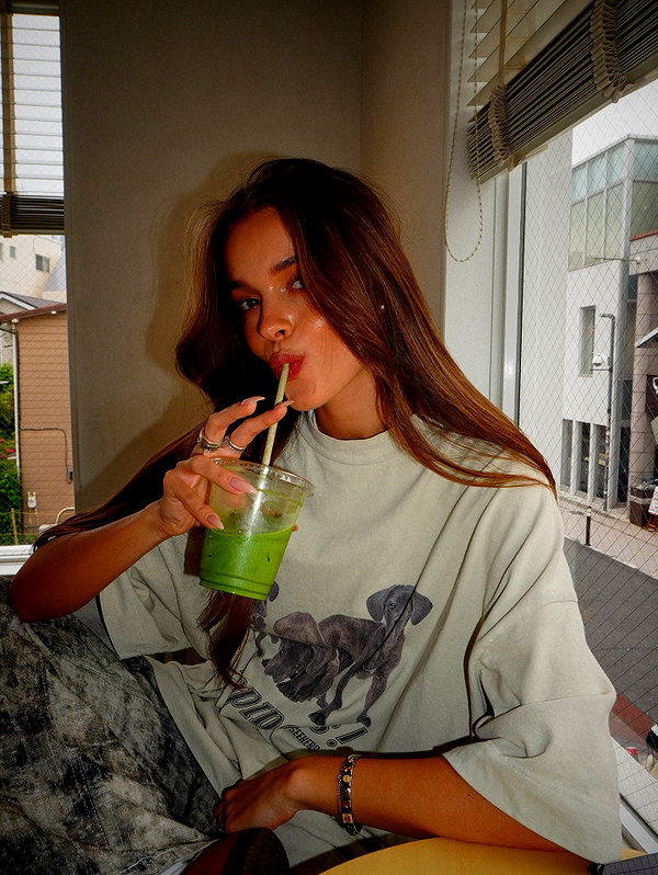 annazak12 instagram image archive image