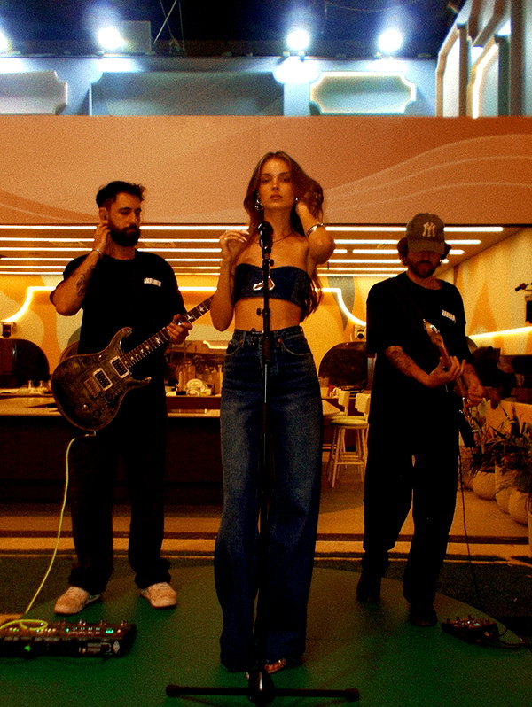 annazak12 instagram image archive image
