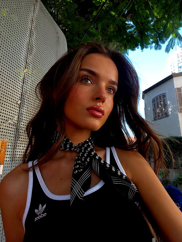 annazak12 instagram image archive image