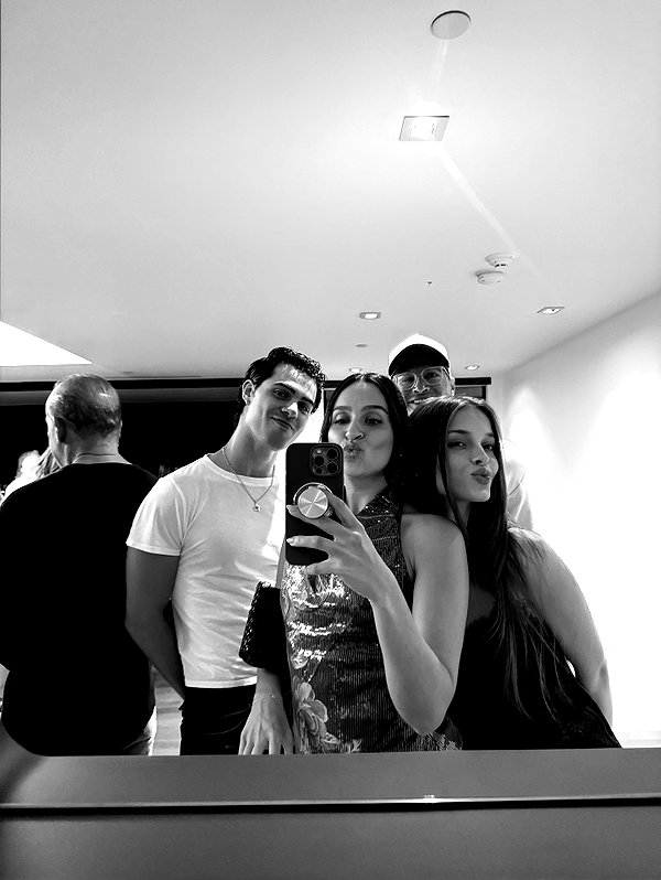 annazak12 instagram image archive image